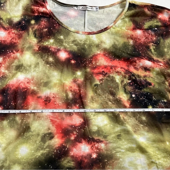 ANGELA Womens Sz Medium Cosmos Space Dolman Short Sleeve Top NWOT M - Picture 4 of 10